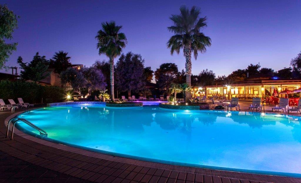 Villaggio Holiday Beach Diamante Ngoại thất bức ảnh